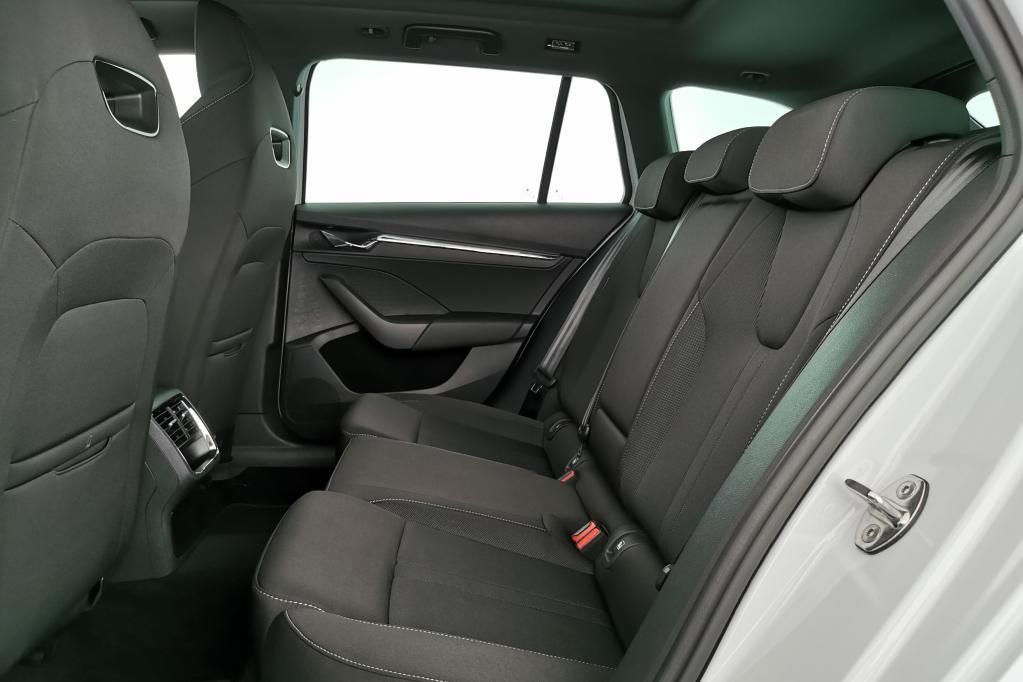 Skoda Octavia Combi "Sportpaket" 1.4 TSI iV DSG Pano*S