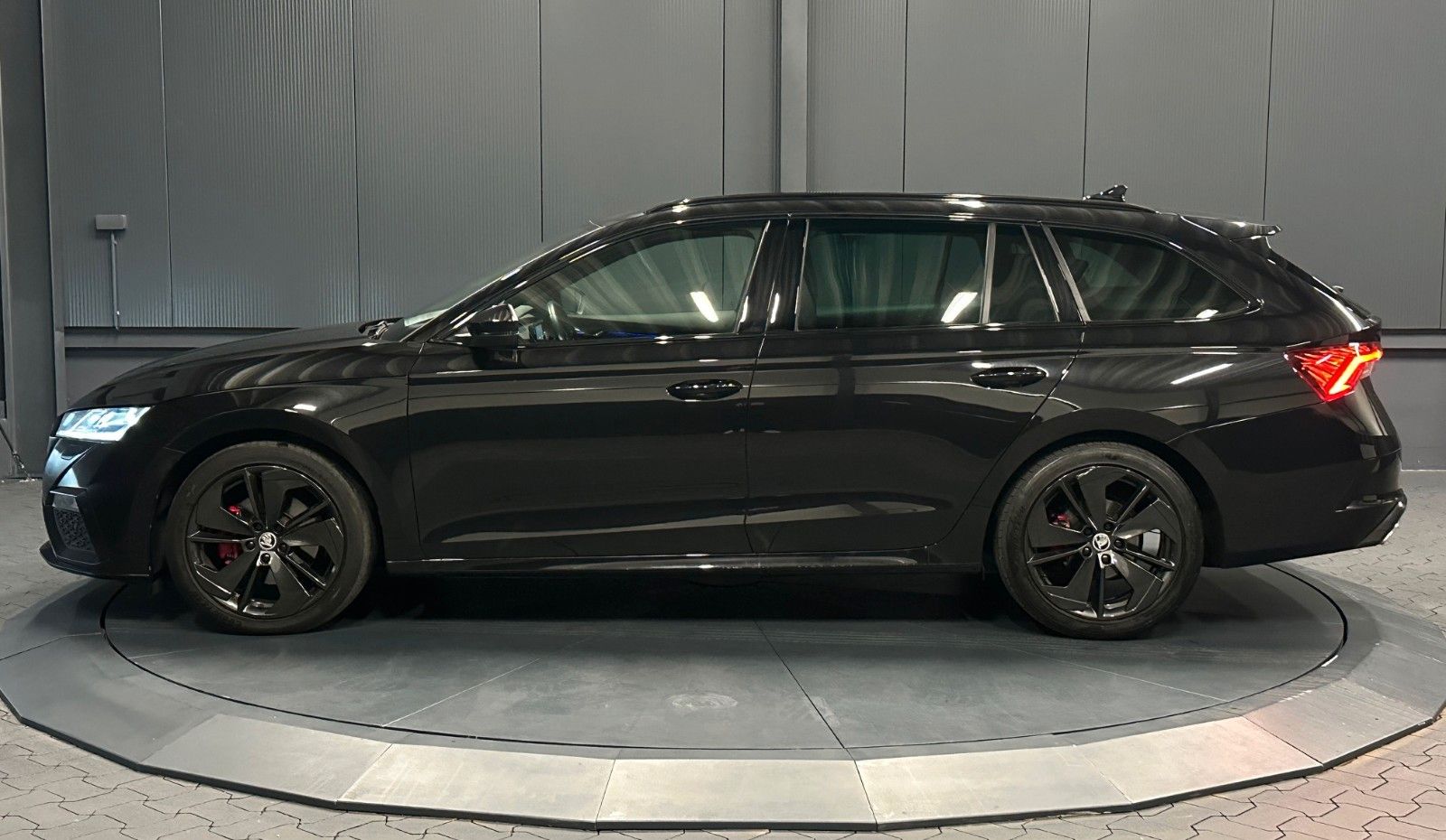 Skoda Octavia Combi RS HeadUp AHK Business el.Klappe foto 2