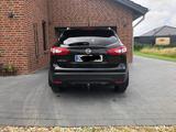 Nissan Qashqai 1.6 dCi DPF Xtronic Tekna Tekna - Nissan Qashqai mit Diesel-Antrieb: Limousine