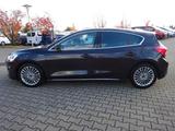 Ford Focus 150PS Autm. Vignale B&O Pano Navi LED - Ford Focus Vignale mit Benzin-Antrieb