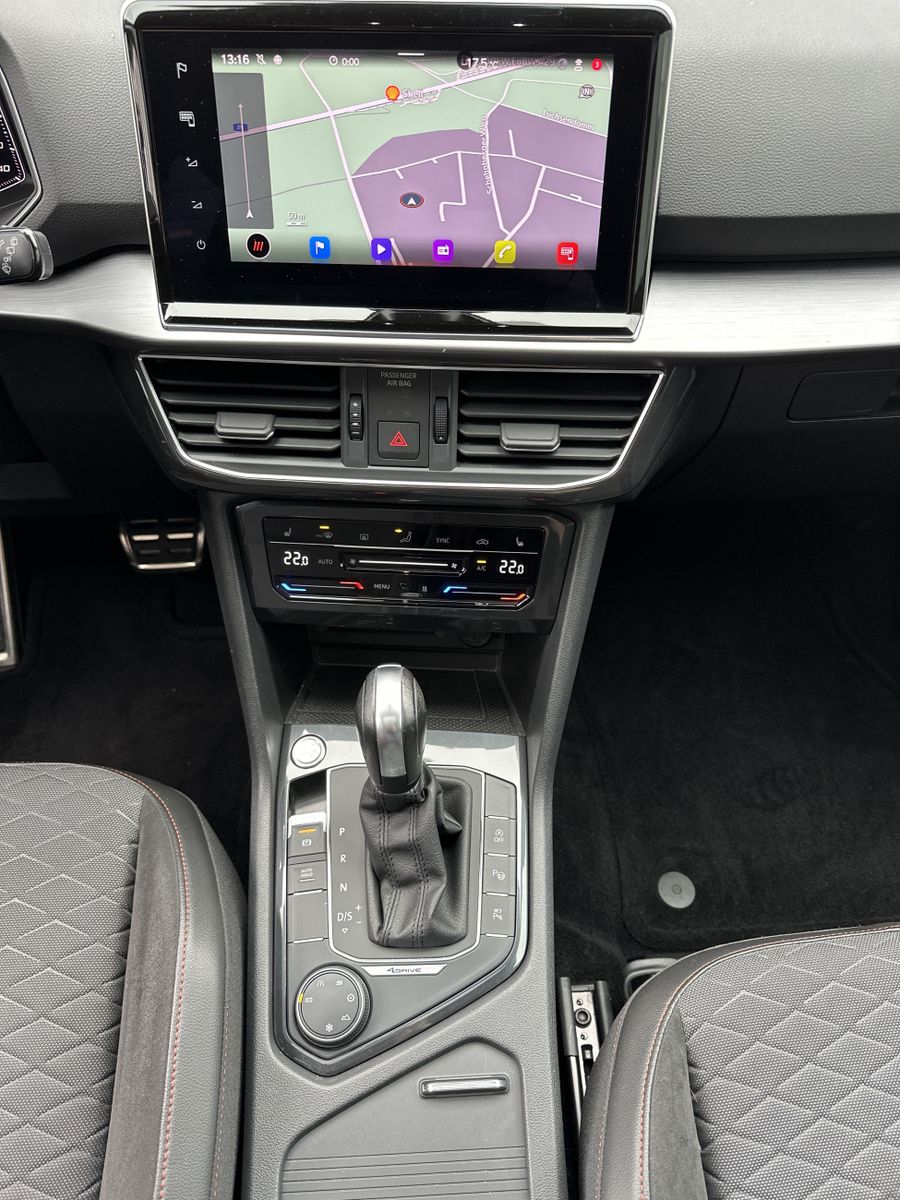 Fahrzeugabbildung SEAT Tarraco 2.0 TSI DSG 4D FR NAV+LED+AHK+PANO+360°