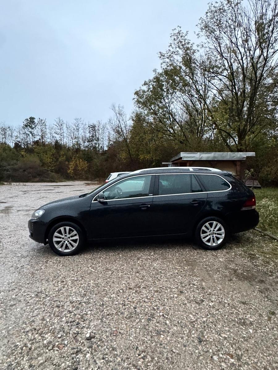 Volkswagen Golf 2012 — engine 122 HP (90kW)