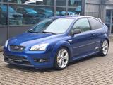 Ford Focus 2,5 ST 3t TIEFER Sound K+N WR Alu19" Klima - Ford Focus aus 2006: ST