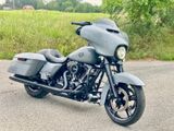 Harley-Davidson Street Glide, all black, Ape, Navi, ABS, Gewähr. - Offers matching your search criteria
