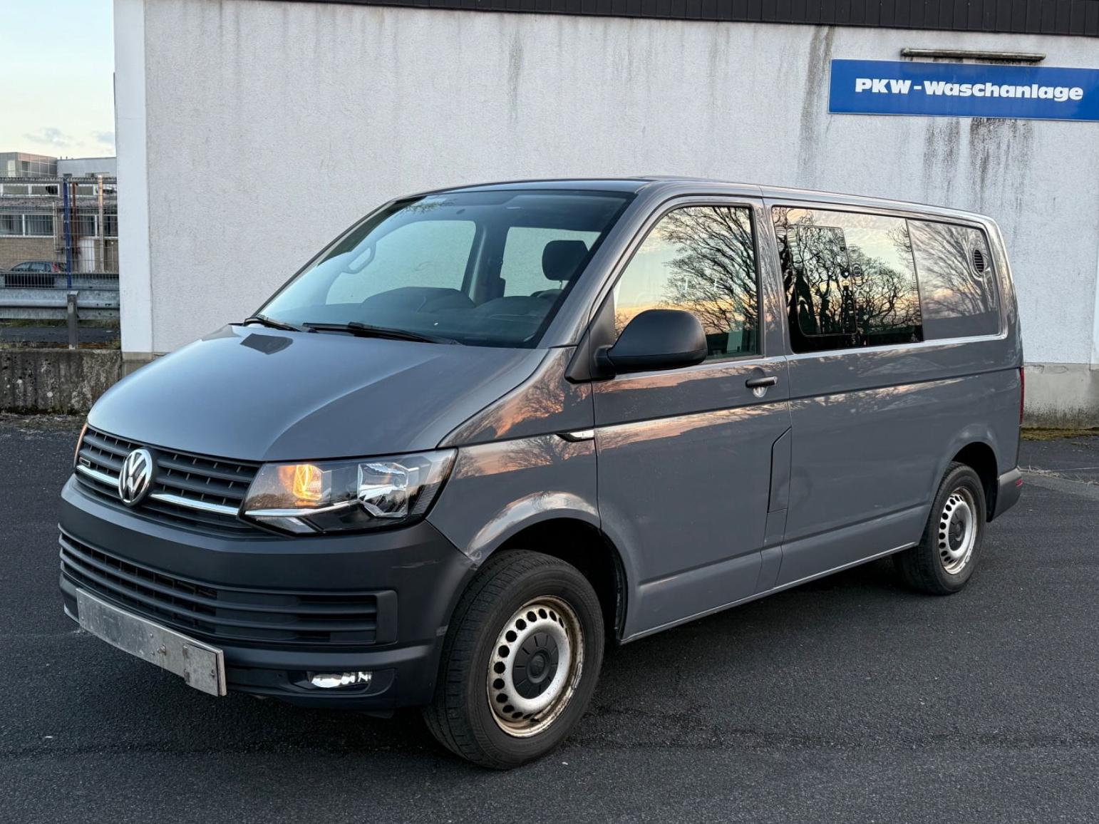 Volkswagen T6 2.0TDUI 4Motion*1.Hand*4 Sitze*
