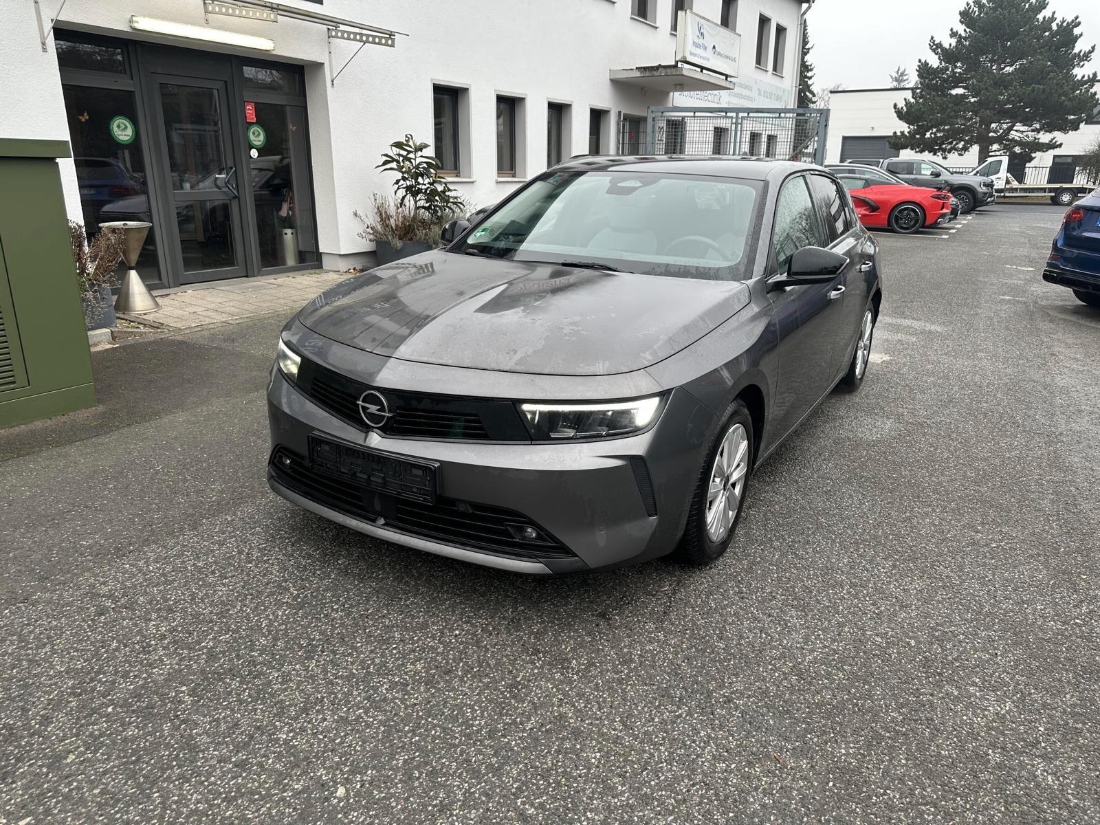 Opel Astra  Elegance