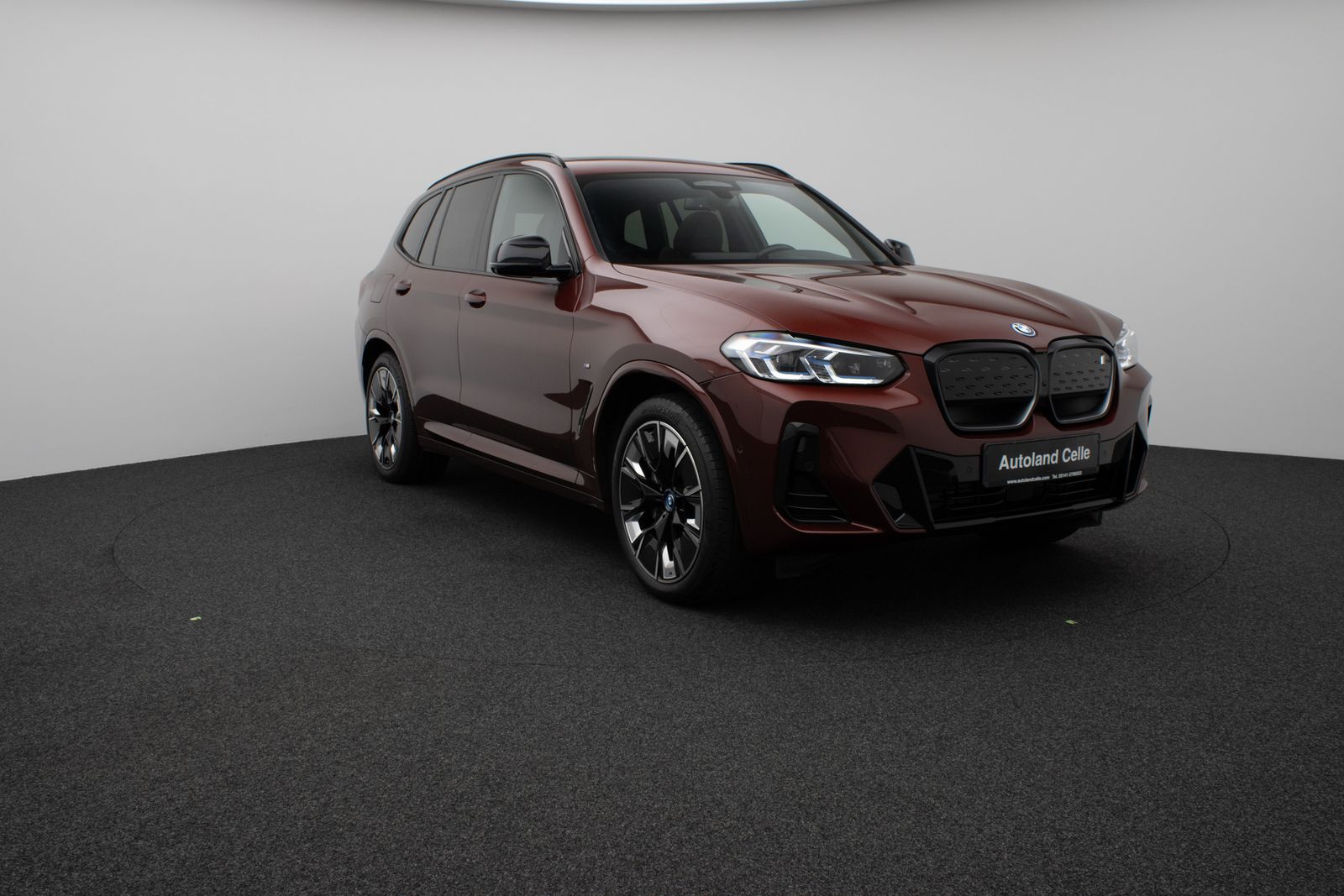 Fahrzeugabbildung BMW iX3 Impressive MSport Panorama Laser 360°HUD H/K