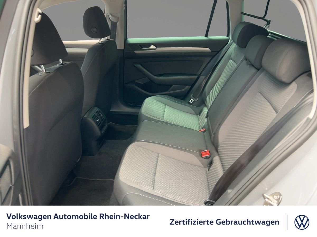 Volkswagen Passat Variant - Bild 12