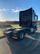 Mercedes-Benz Vehicle Tractor 4x2 Standard - Mercedes-Benz Trac