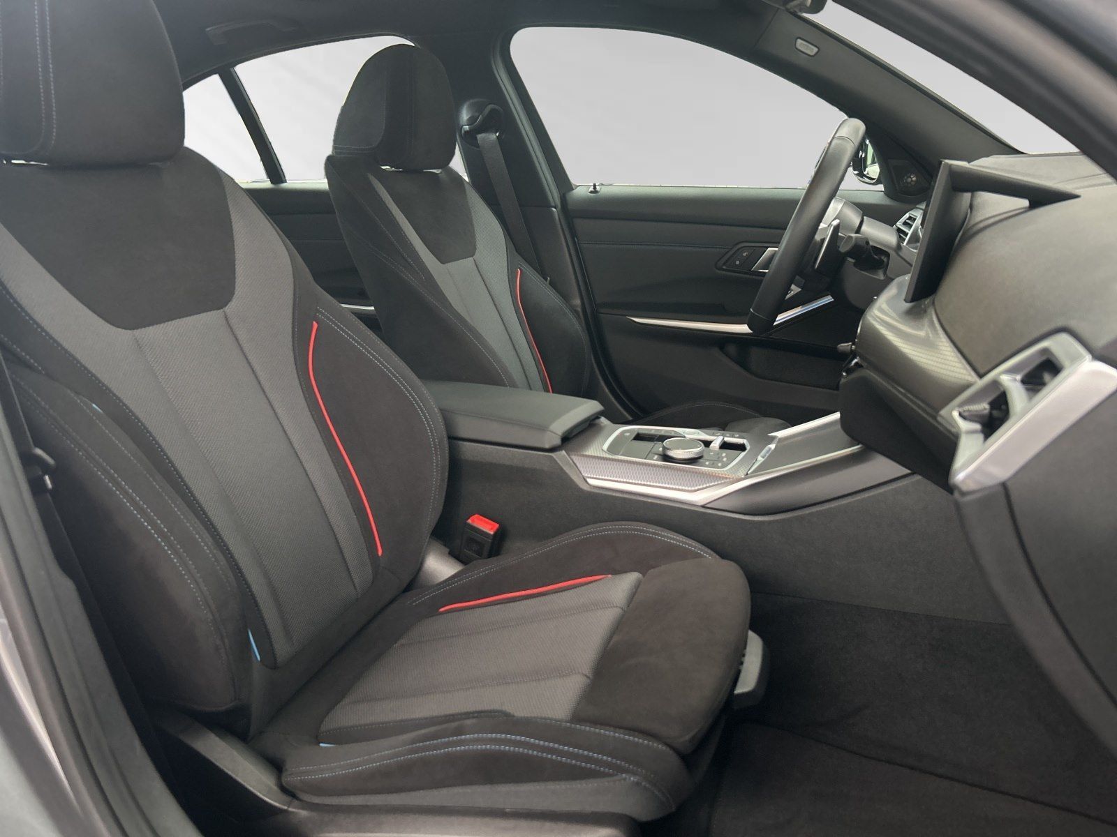 BMW 330 - Bild 8