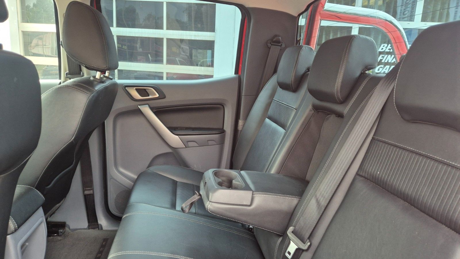 Ford Ranger Limited Doppelkabine 4x4. 3.2 foto 16