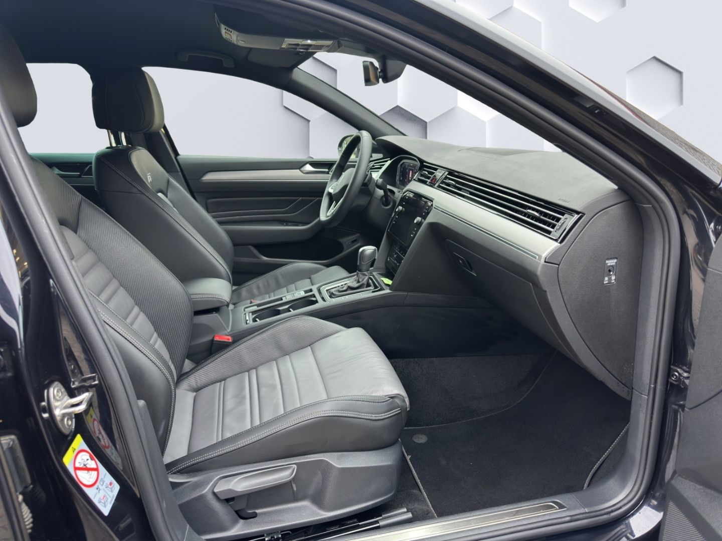 Passat Variant R Line Paket Elegance 1.5TSi LED 