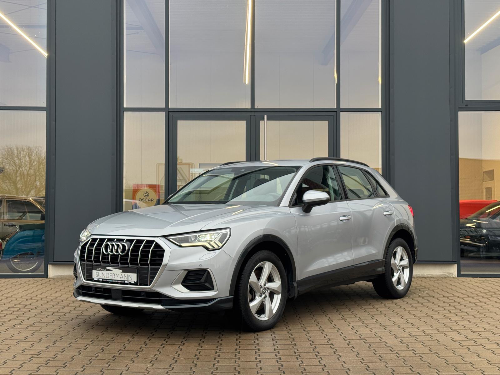 Audi Q3 40 2.0 TFSI quattro advanced LED+Navi+AHK+...
