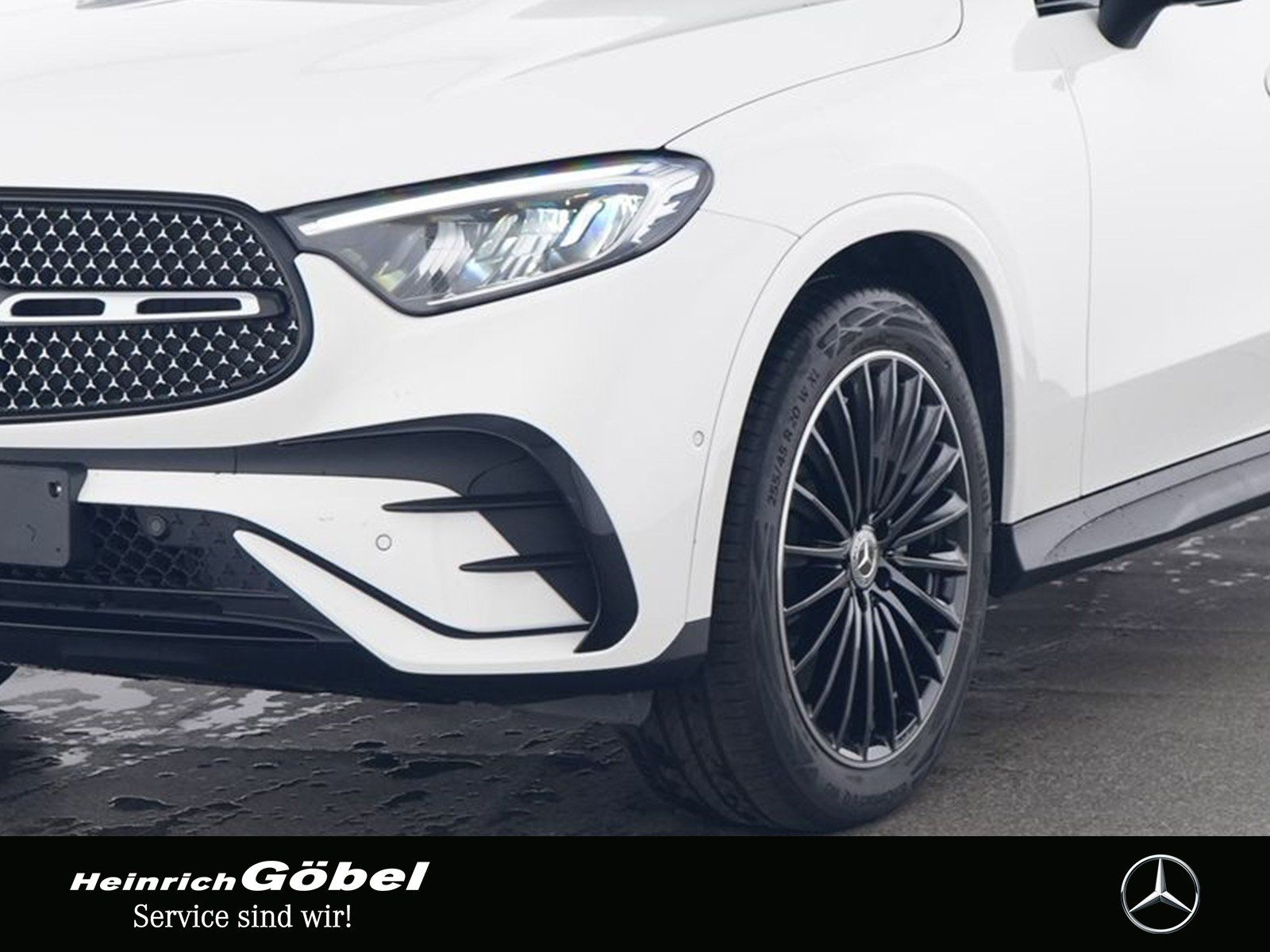 Fahrzeugabbildung Mercedes-Benz GLC 300 4M AMG+PANO+AHK+NIGHT+MEMORY+CARPLAY