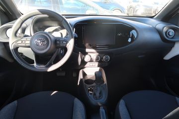 Toyota Aygo (X) - 11
