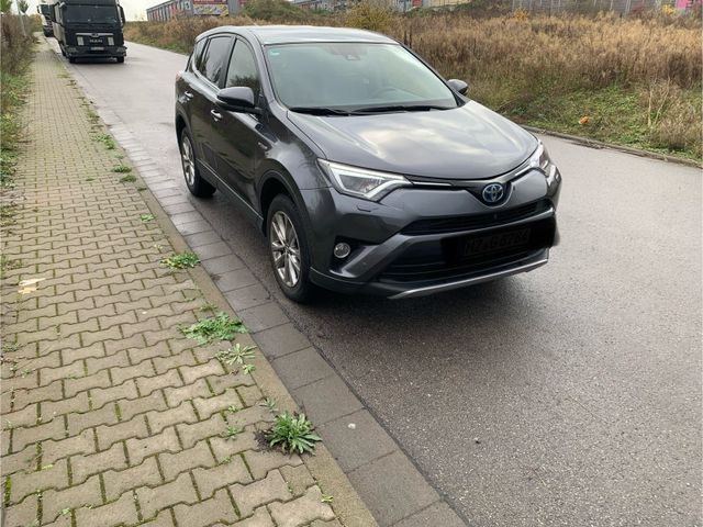 Toyota  RAV 4