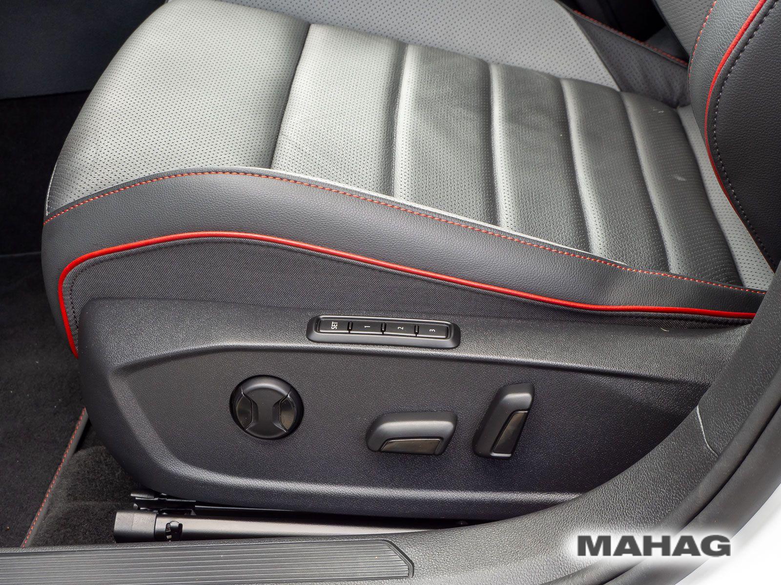 Volkswagen Golf VIII GTI 2.0 TSI Leder Pano IQ.Light Navi P, миниатюра 20
