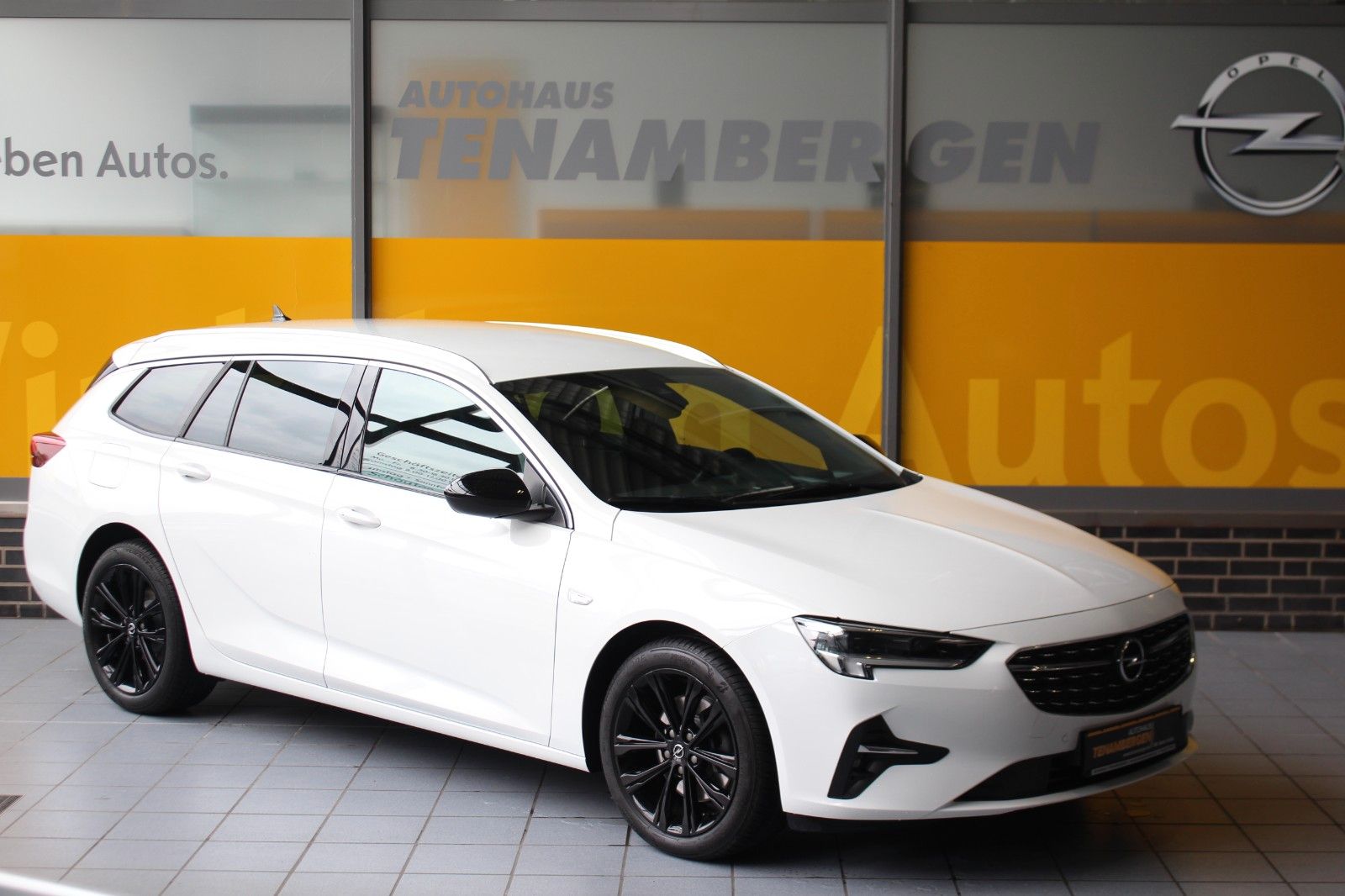 Opel Insignia B ST 4x4 Leder Massage Bose Matrix AHK