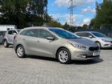 Kia cee'd Sportswagon *AHK*PDC*SHZ*LKZ* - gebrauchte Kia cee'd Sportswagon aus dem Jahr 2014