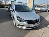 Opel Astra K SportsTourer Edition NAVI,BT,PDC,APP - Opel Astra: Sportstourer