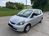 Honda Jazz 1.4 LS,1.Hand, TÜV/Service Neu,Klima - Honda Jazz Gebrauchtwagen in München