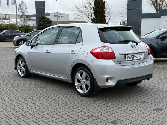Toyota Auris Hybrid Executive