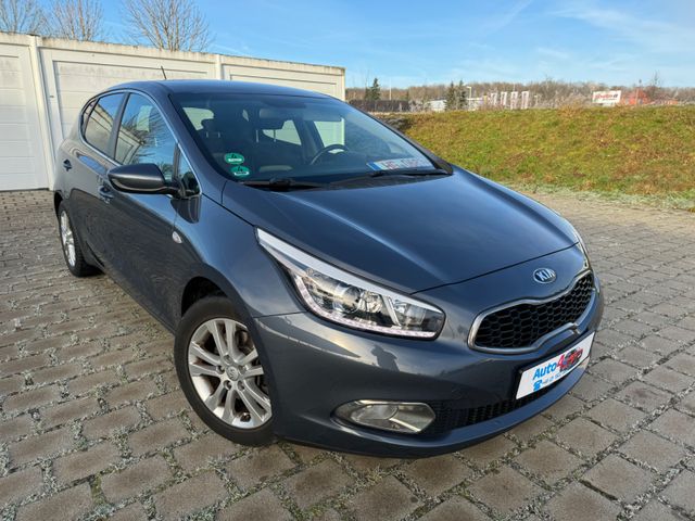 Kia 1.6 Ceed Navi Kamera Klima Pdc Sitzheizung Led