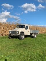 Land Rover Defender 130 Td4 Single cab - weiße Land Rover Defender