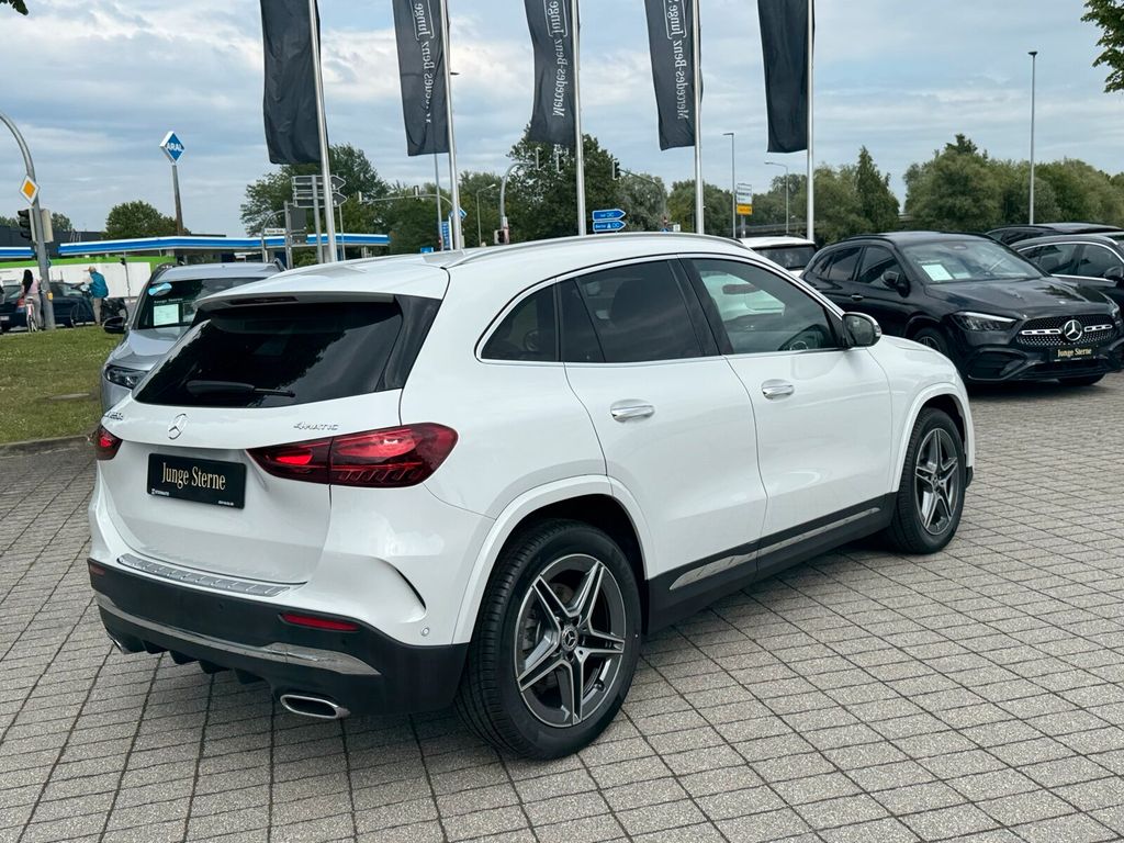 Mercedes-Benz GLA 220 d 4M AMG Premium Distro Burmester Leder