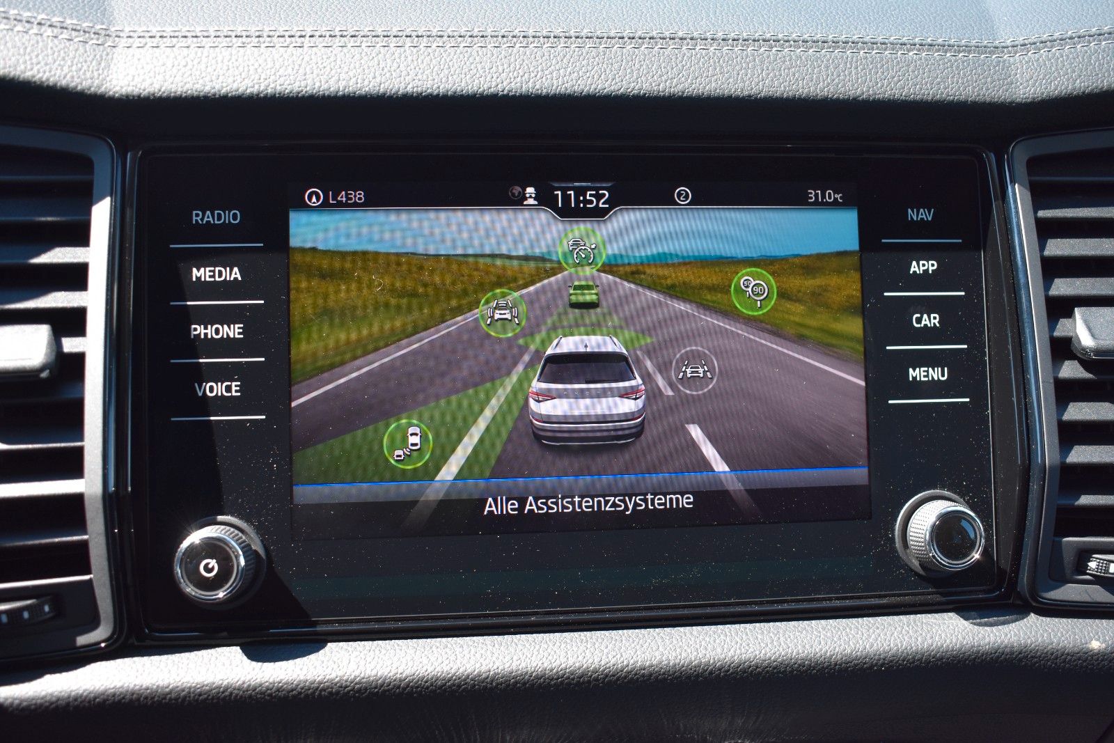 Fahrzeugabbildung SKODA Kodiaq Clever 4x4 Autom. LED Keyless ACC DAB+