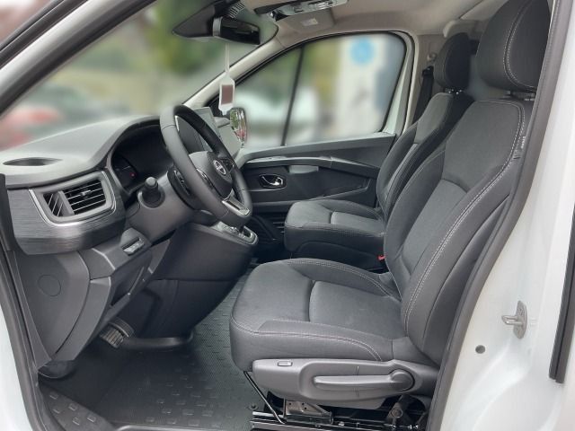 Fahrzeugabbildung Nissan Primastar Kombi9 L1H1 2,8t dci170 AT TEKNA 1ST H