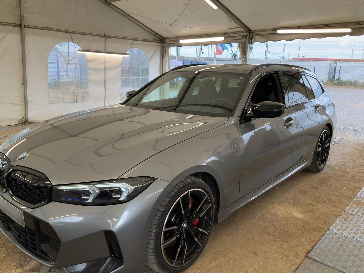 Fahrzeugabbildung BMW M340i Touring xDrive|M-SITZE|360°KAMERA|AHK|VOLL