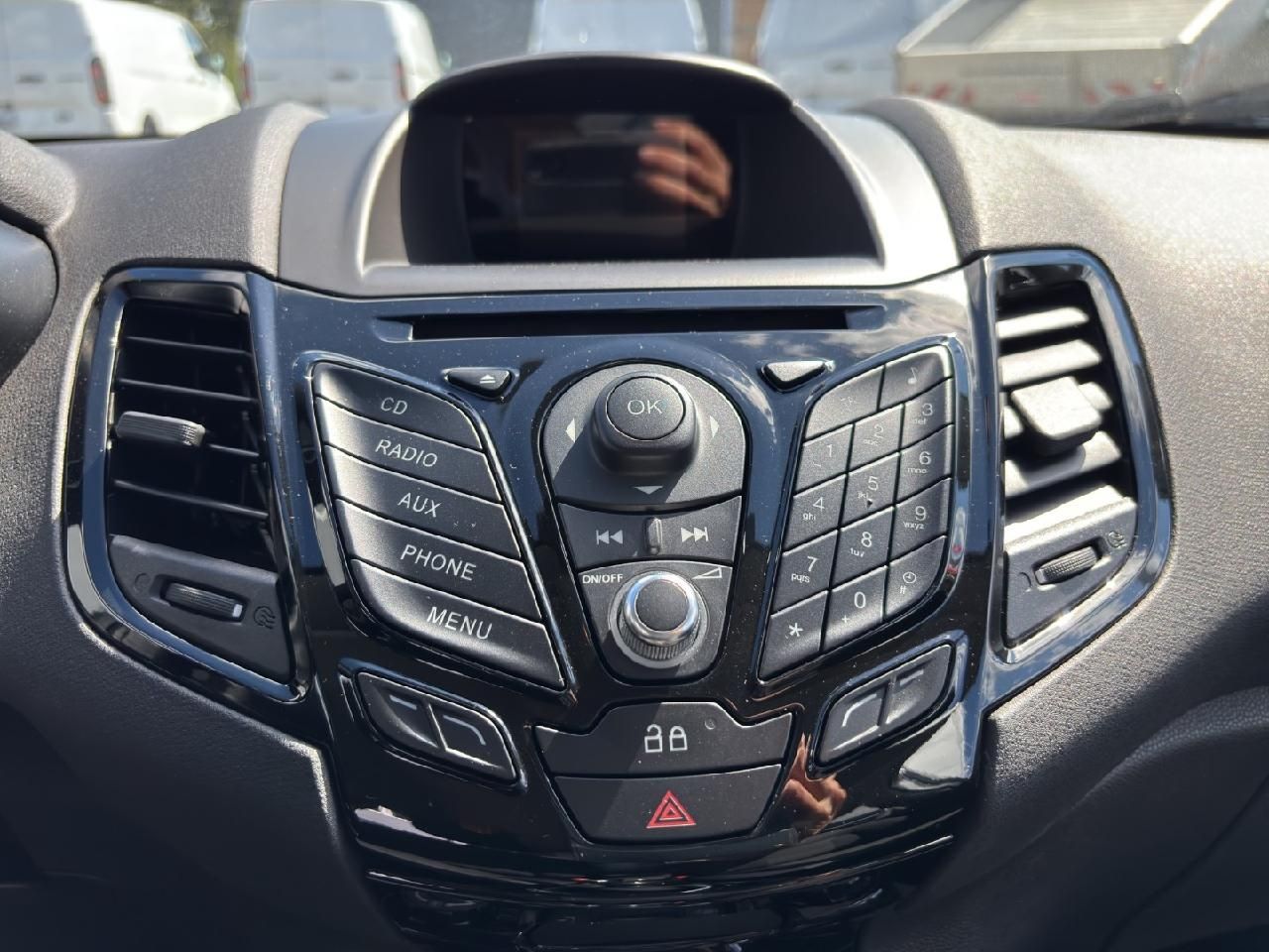 Fahrzeugabbildung Ford Fiesta Titanium