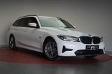 BMW 330 e Touring Sport Line Navi/Temp/Virtual/LED - BMW 330 in Braunschweig