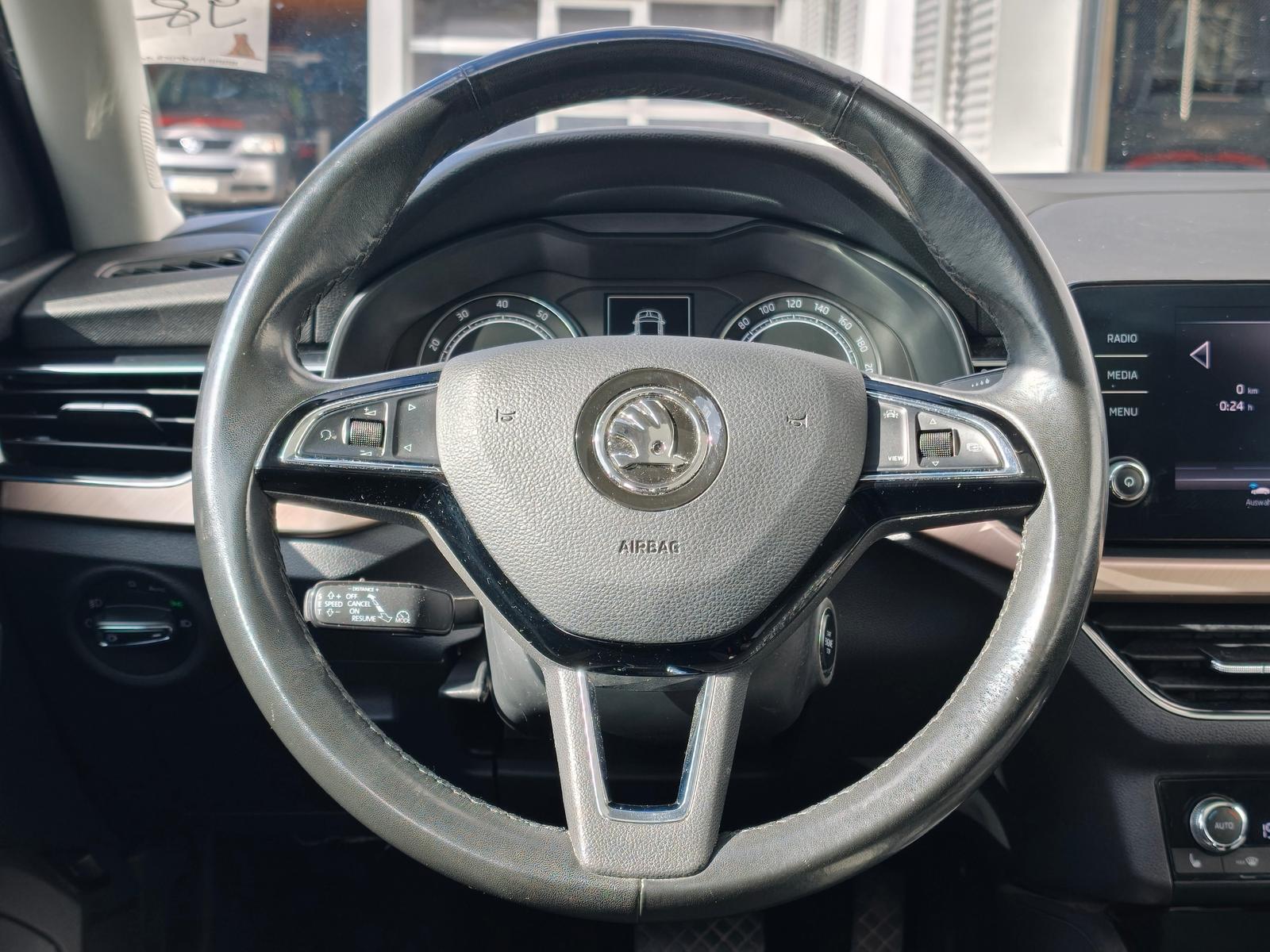 Skoda Scala Style 1.5TSI DSG AHK/PANO/ACC/LED/KAMERA