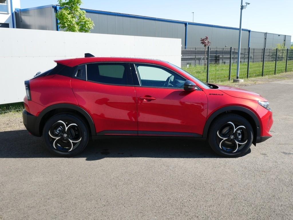 Alfa Romeo Junior IBRIDA SPECIALE 1.2 VGT 145PS DCT6 SCHIEB
