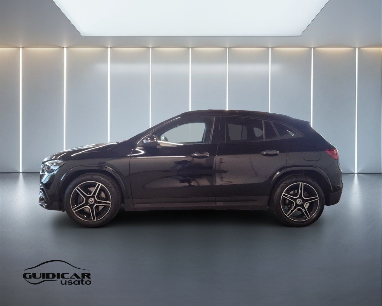 Mercedes-Benz GLA-H247 2023 - GLA 200 d AMG Line imagem 3