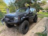 Jeep Grand Cherokee Limited LX 5.9 Auto Limited - Jeep Grand Cherokee: 5.9