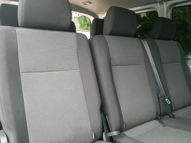 Volkswagen T6 Transporter Kombi