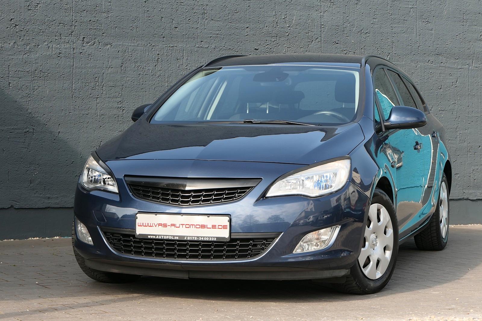 Opel Astra J Sports Tourer Design Edition