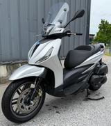 Piaggio Beverly S 400 HPE - PIAGGIO BEVERLY