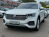 Volkswagen Touareg Atmosphere Innovision 4M AHK*PANO*LUFT* - Volkswagen Touareg: Weiß