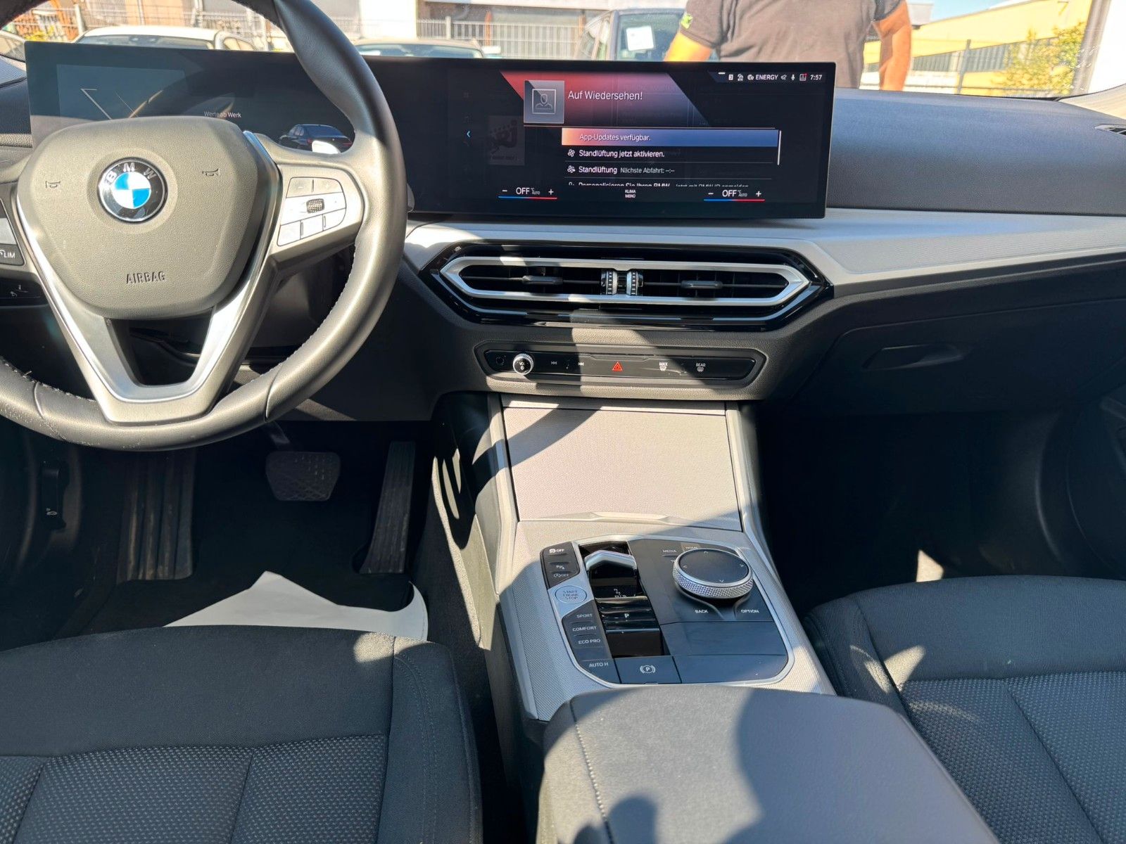 BMW 318 3 Limousine 318 i foto 23