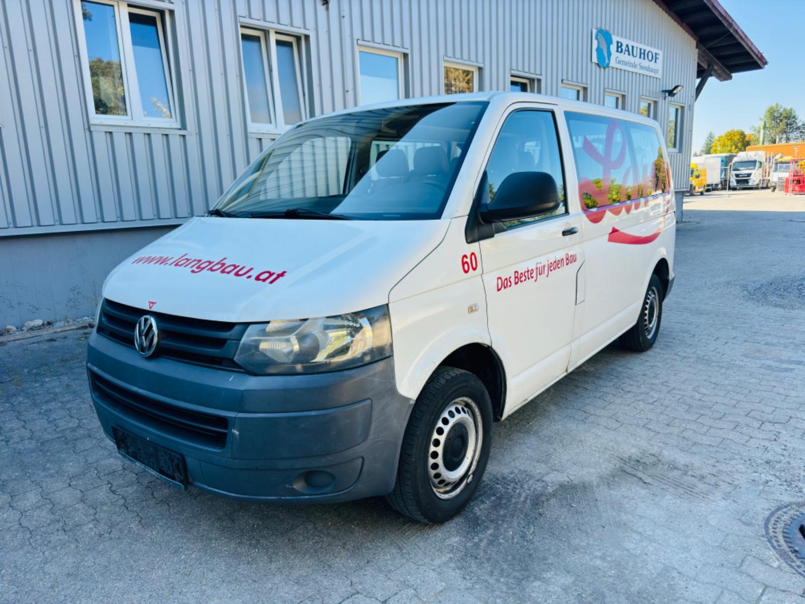 Volkswagen Caravelle 2010 — photo 7