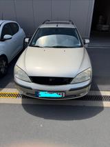 Ford Mondeo 2,5 V6 Ghia 5-tronic Ghia - Ford Mondeo aus 2003: Kombi