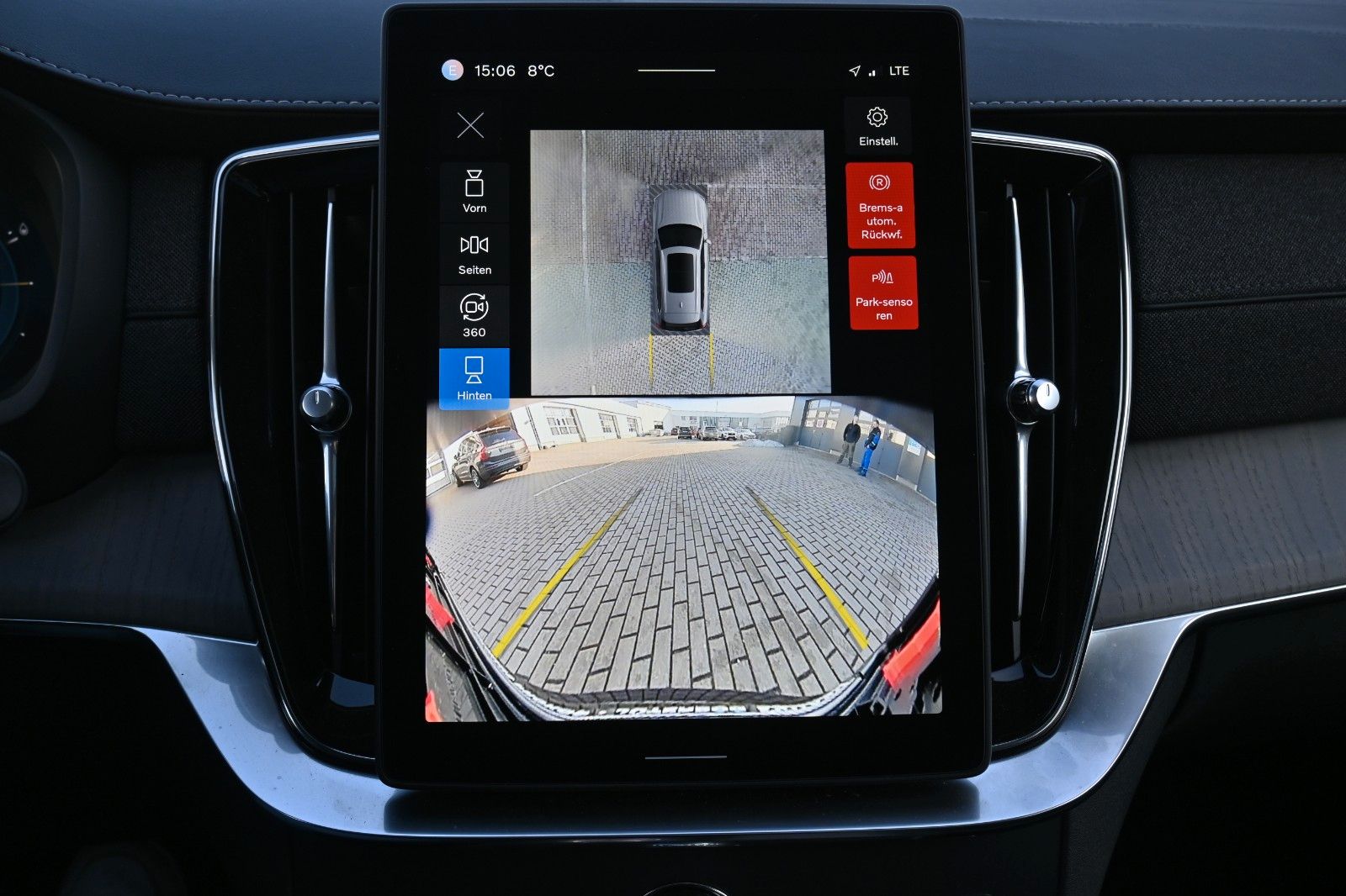 Fahrzeugabbildung Volvo XC90 T8 AWD Ultra Dark*STDHZG*360**LUFT*B&W*22"