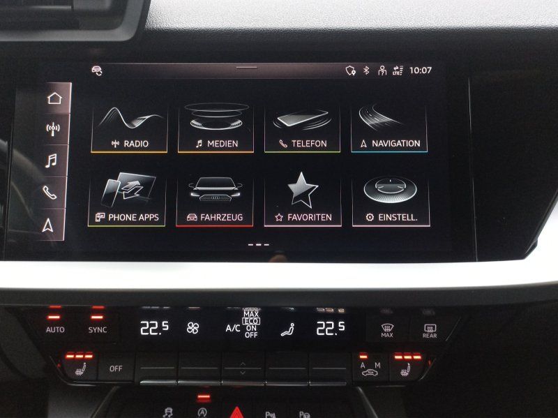 Fahrzeugabbildung Audi A3 35 2.0 TDI Sportback S-tronic  ACC+LED+NAVI+P