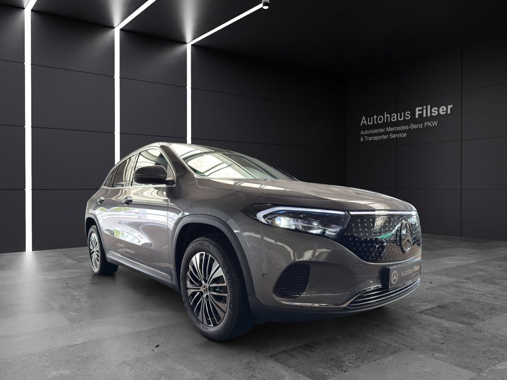 Mercedes-Benz EQA — hlavná fotografia