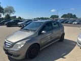 Mercedes-Benz Mercedes B 170 - gebrauchte Mercedes-Benz B 170 aus dem Jahr 2006
