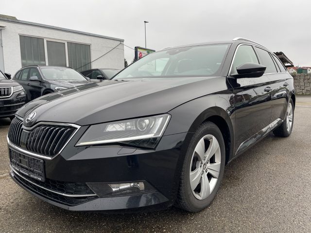 Skoda Superb Combi Style°DSG°NAVI°LED°PDC°SHZ°ACC°